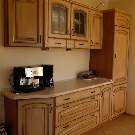 Nyaraló Stevilla Rowy